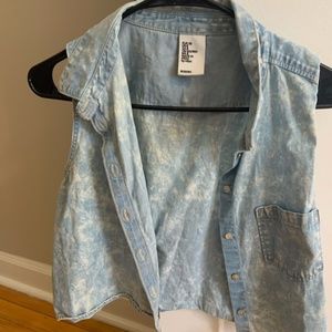 Light-wash Denim Vest